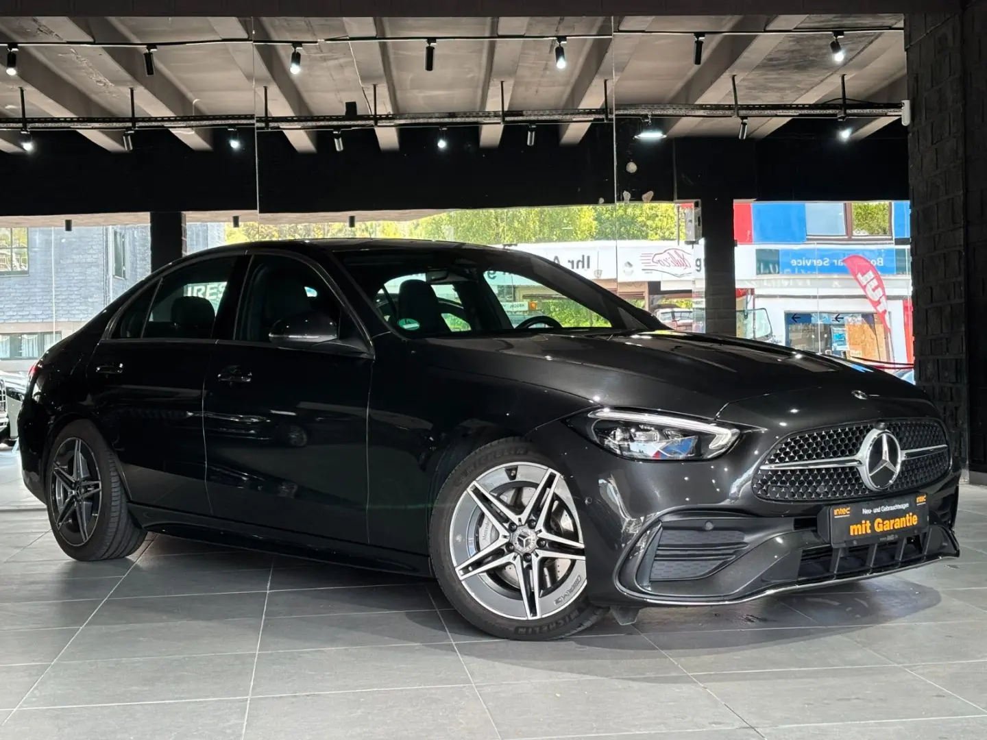 C 200 4Matic///AMG LINE//AMBIENTE/KAMERA/CARBON/