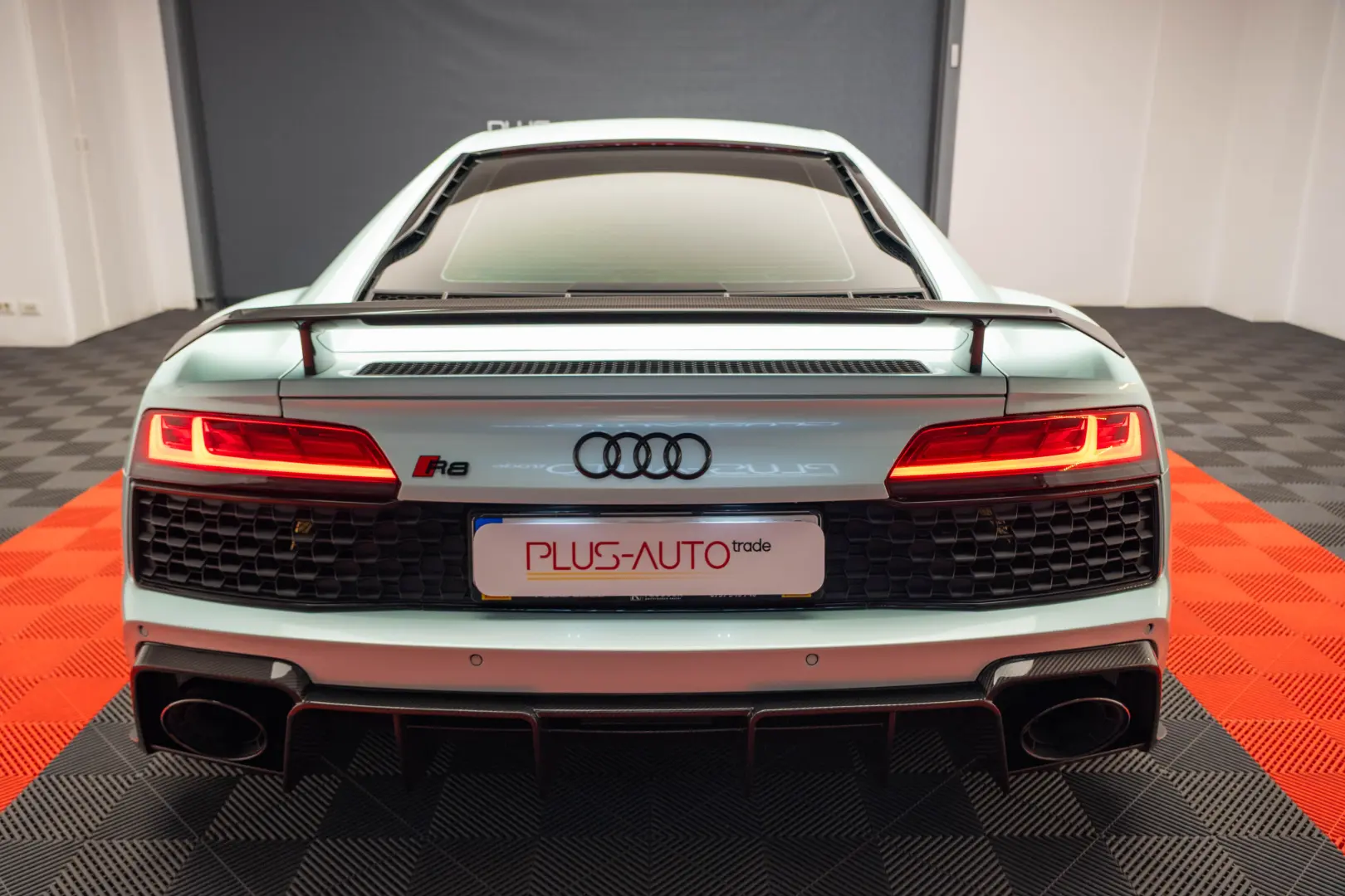 Audi R8 V10+ Performance