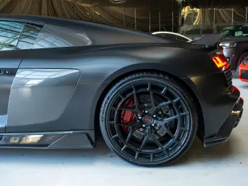 Audi R8 V10  Performance