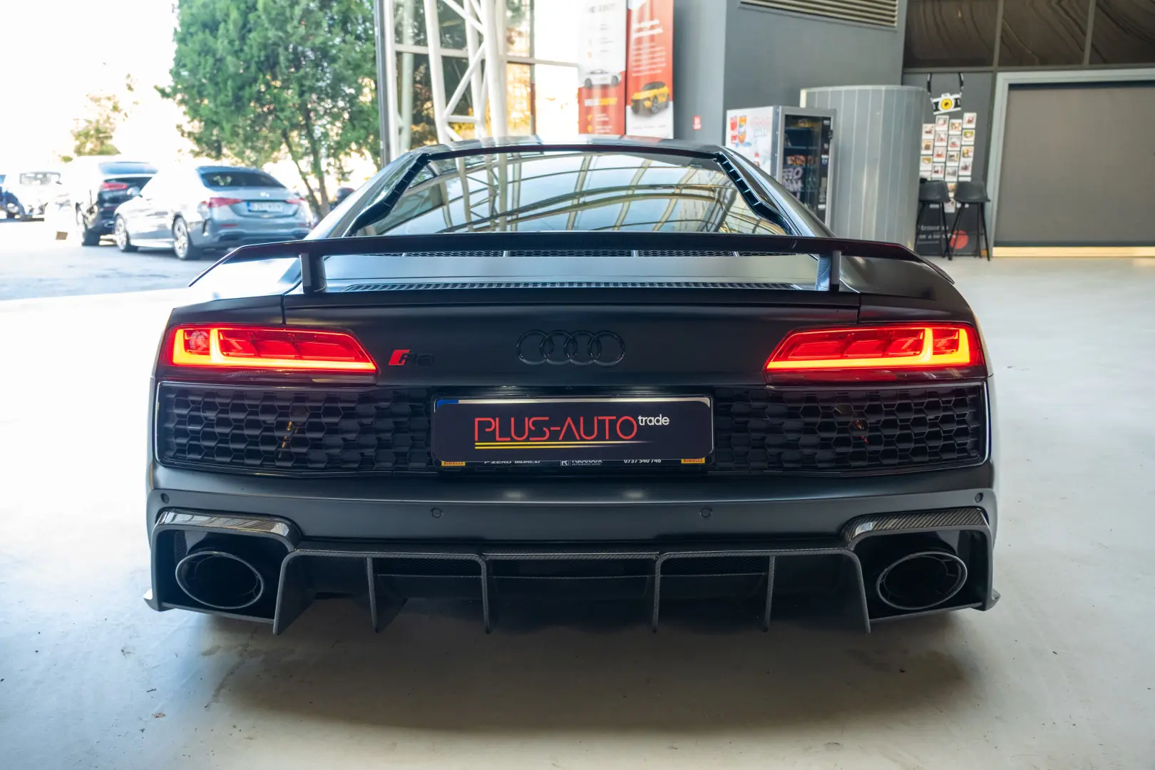 Audi R8 V10  Performance