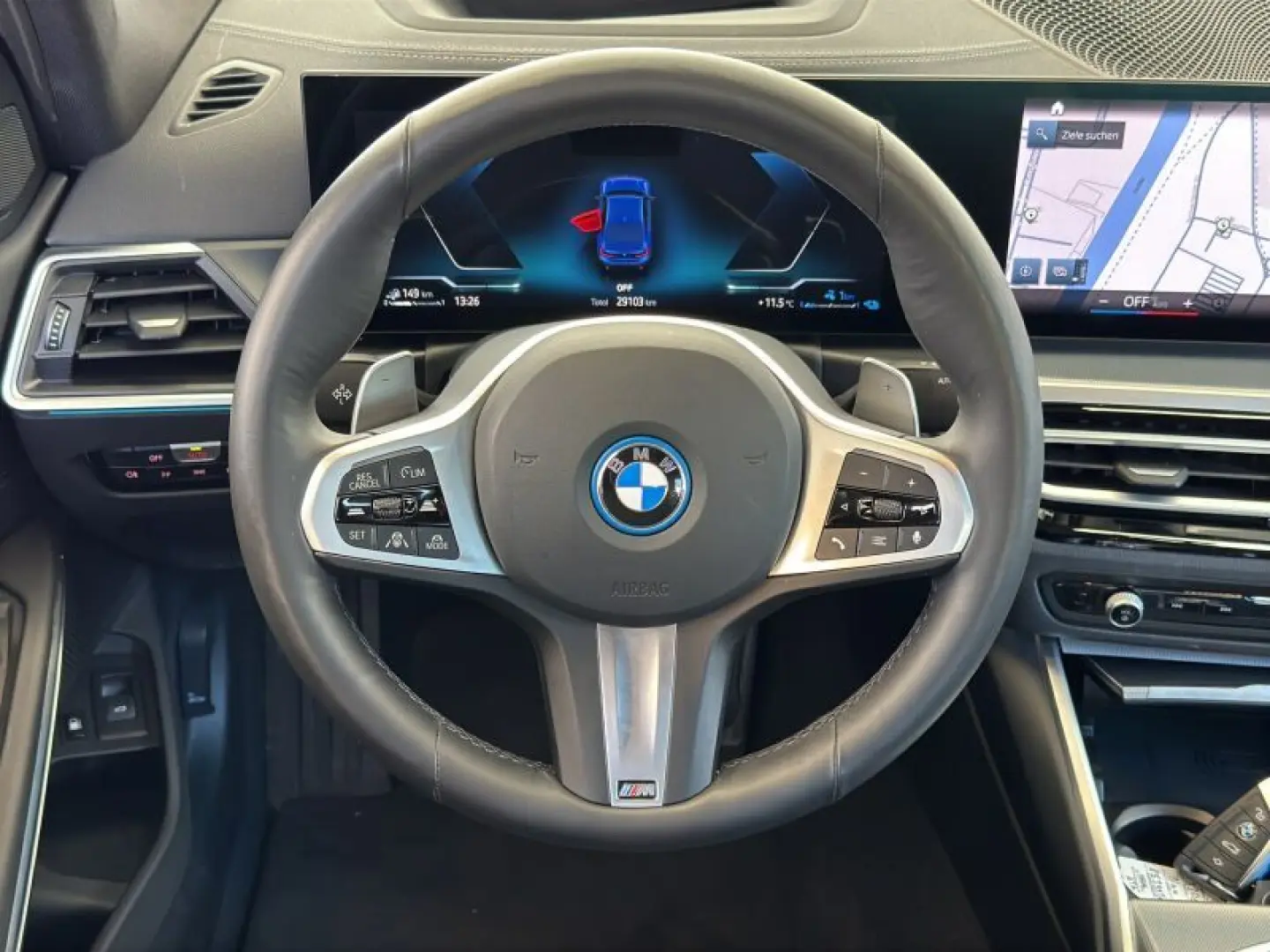 330e xDr Lim. M Sport Navi.LED.RüKam.Memory