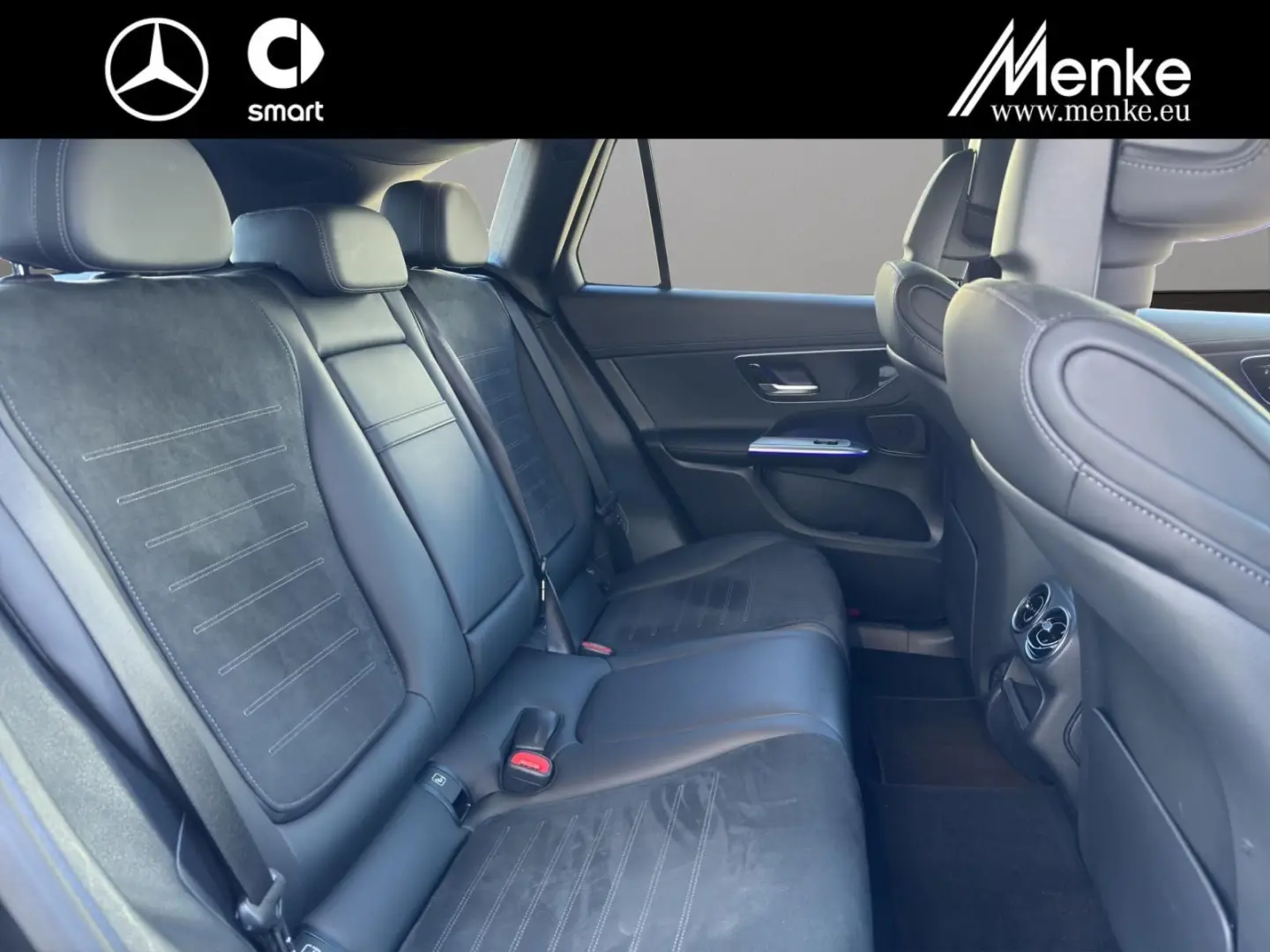 GLC 300 d 4M AMG+Night+Distro+AHK+Memo+Dig-Light
