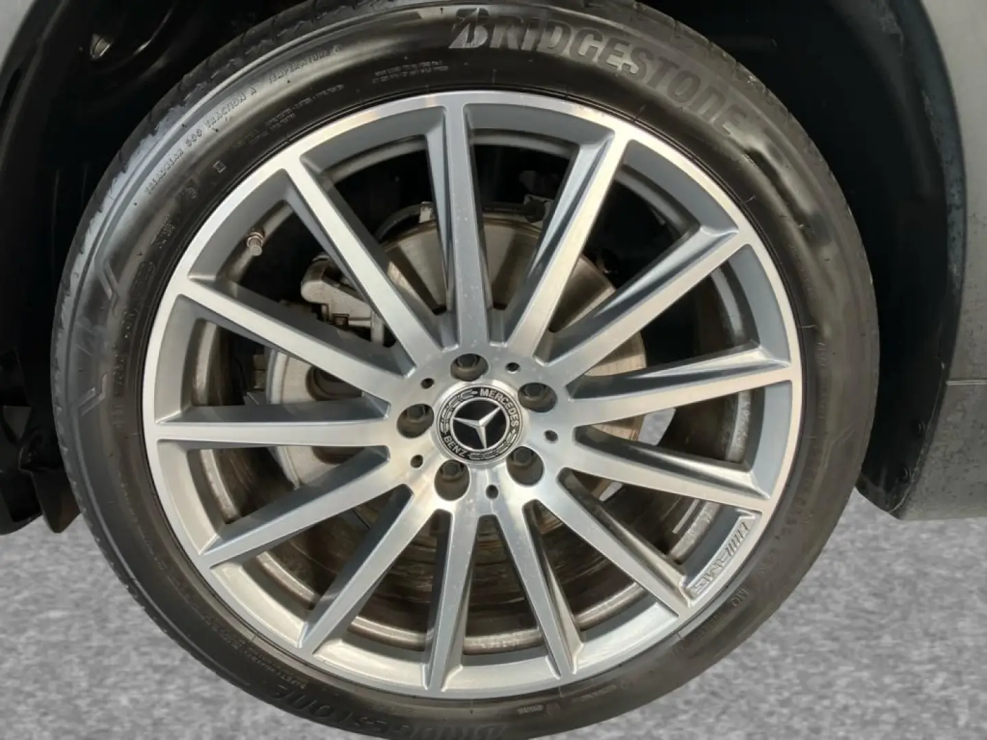 GLA 250 e AMG*Night*ParkAss*SpurH*LED*SHZ*AUT