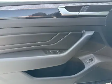 Arteon R-Line TSi 4Motion Head-up Display HUD