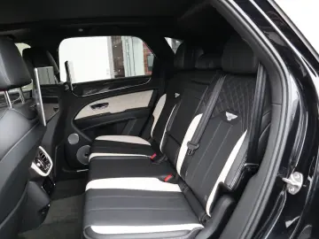 Bentayga V8 S *NAIM*RSE*5 Seats*