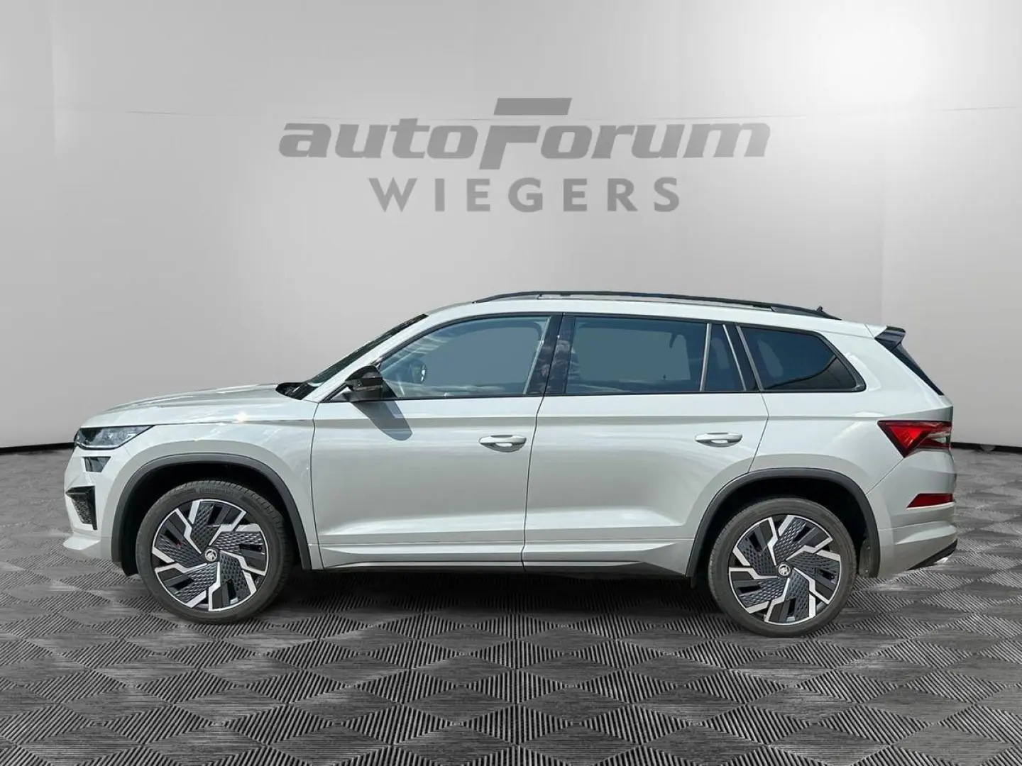 Kodiaq RS 2.0 TSI 4x4 DSG+Navi+PDC+LED