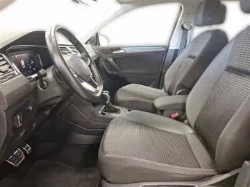 Tiguan Active 1.4 eHybrid DSG IQ.Light Navi Pano