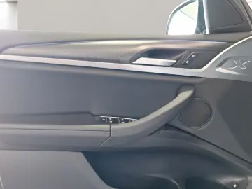 X3 xDrive30e M Sport Navi Head-Up Laser Kamera