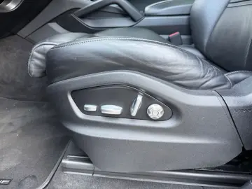 Cayenne Coupe Chrono-Pano-ACC-Massage-Luft-HUD