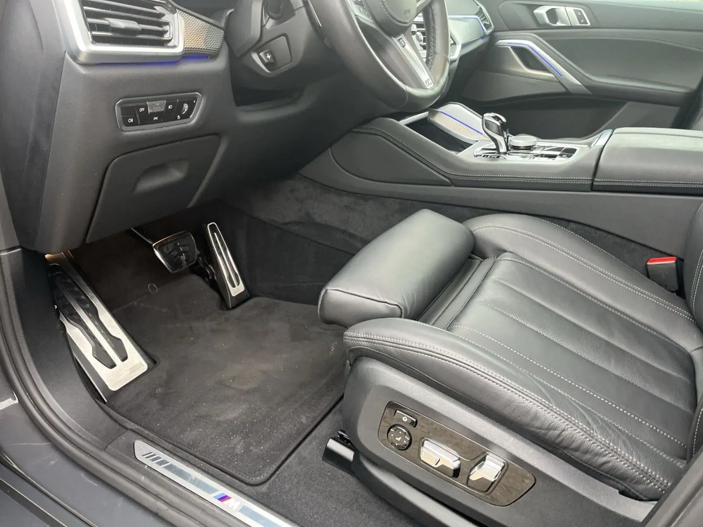 X6 40d M Sport/Laserlicht/HUD/AD/StandHZG/AHK