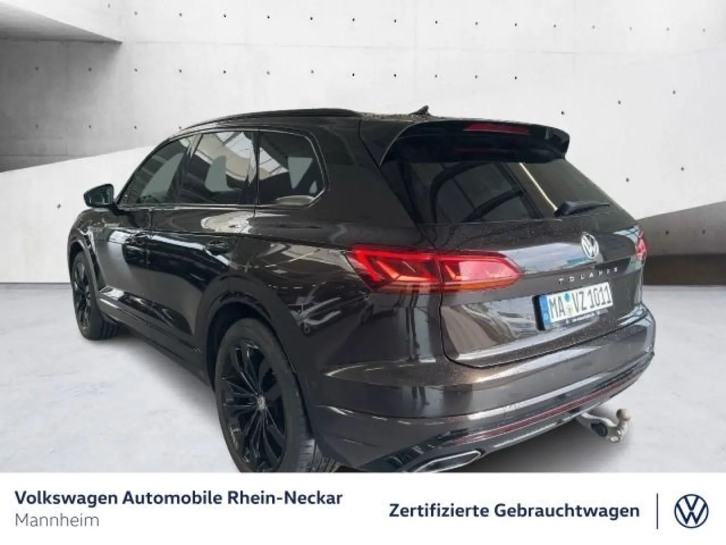 VW Touareg 3.0 V6 TDI BMT R-Line Navi AHK Pano uvm