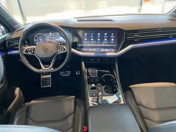 VW Touareg R-Line 4M AID/MATRIX/PANO/HUD/360°/AHK