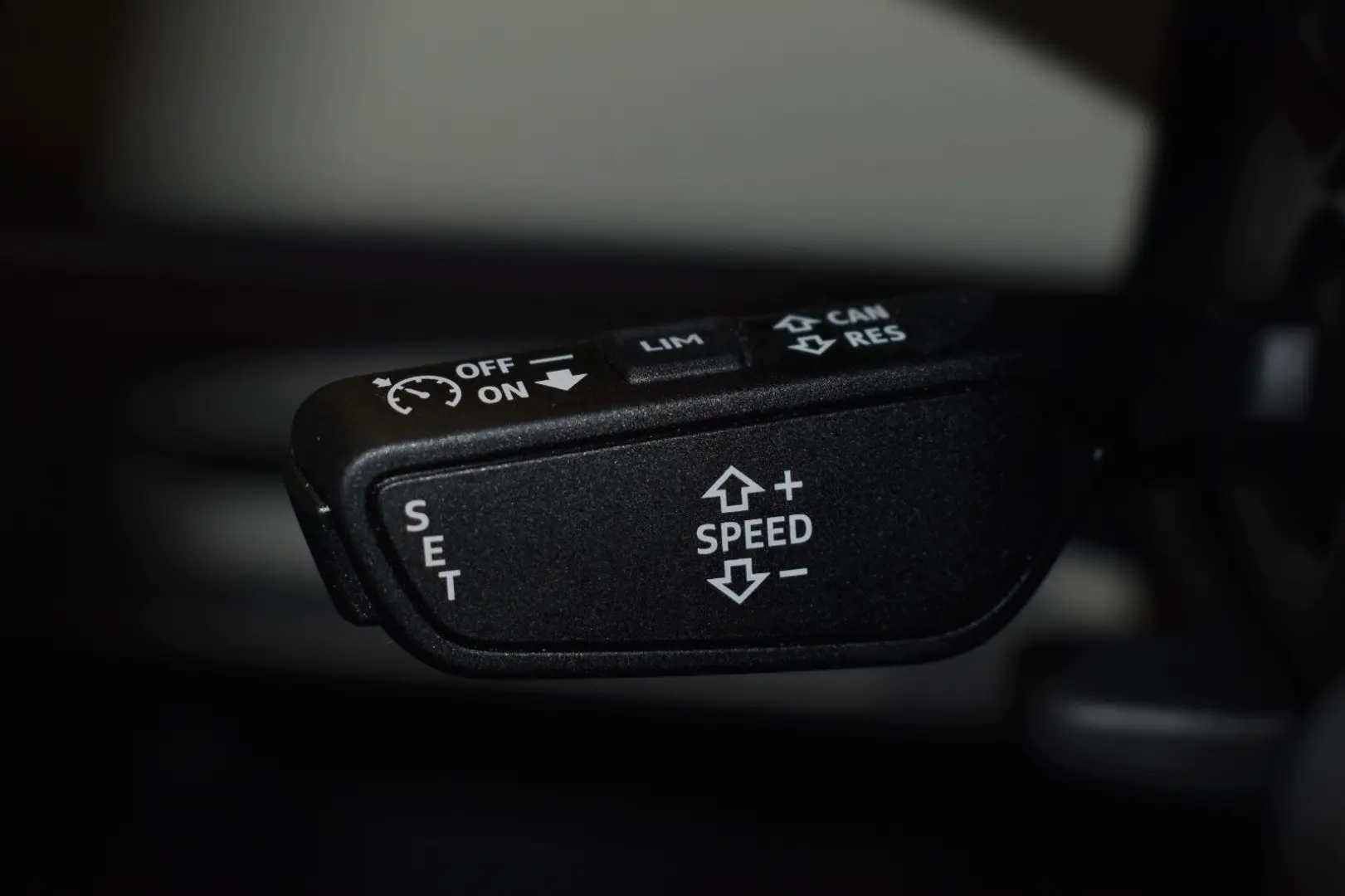 A6 Lim. 40 TDI *KEYLESS*MATRIX *VIRTUAL *KAMERA