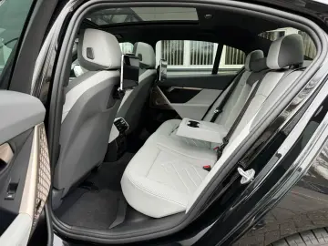 BMW 520 d M Sportpaket pro/Panorama/360°K