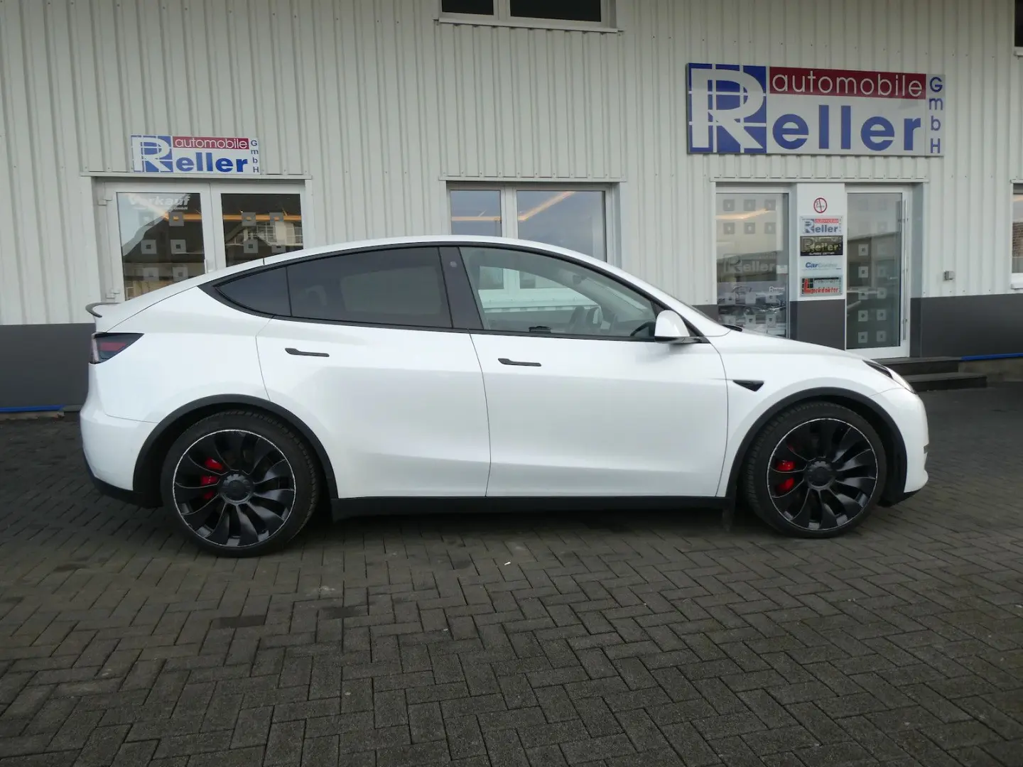 Model Y Performance Dual AWD