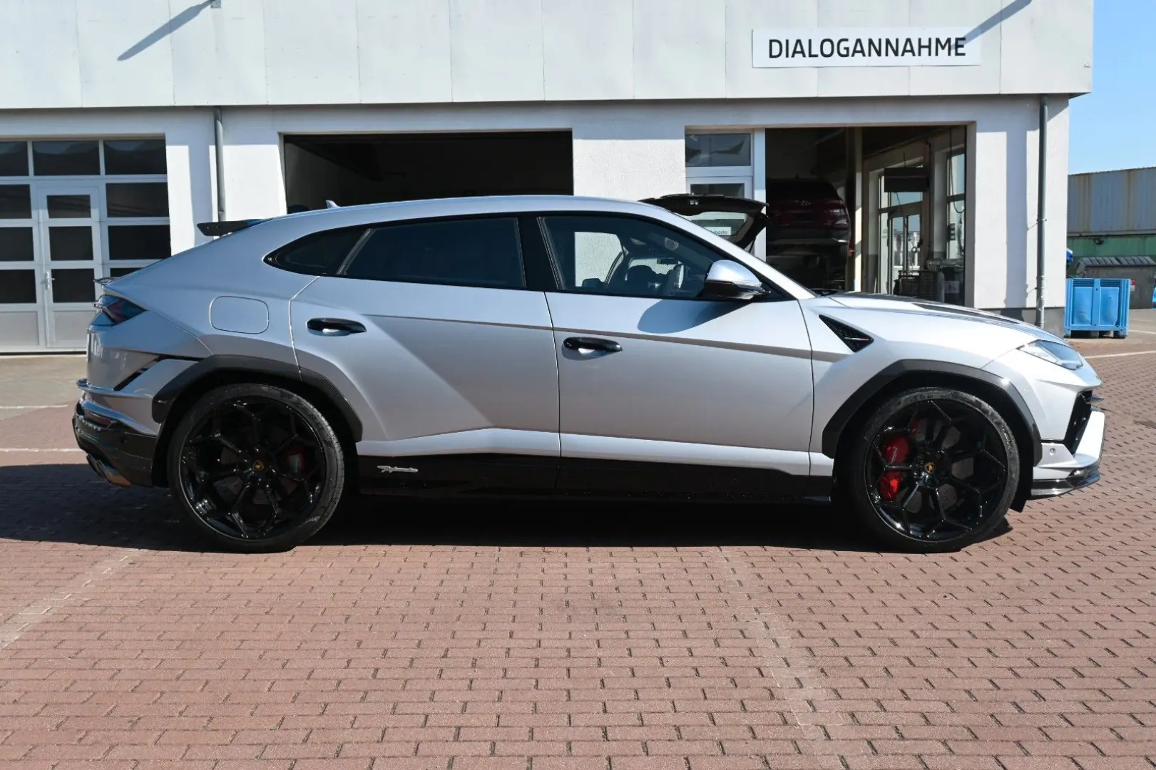 Urus Performante*B&O*MASS*360°AMBIENT*Alcant*23*