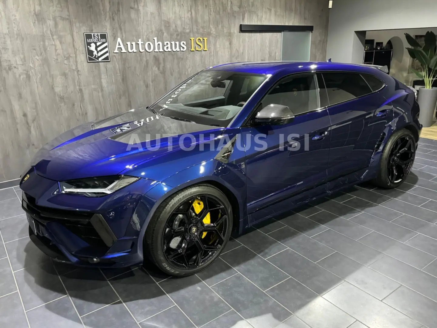 Urus S+NOVITEC WIDEBODY,FULL-CARBON,MASSAGE,23
