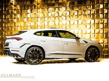 Urus S+3D B&O SOUND+PANORAMIC+STYLE PACK+STOCK+