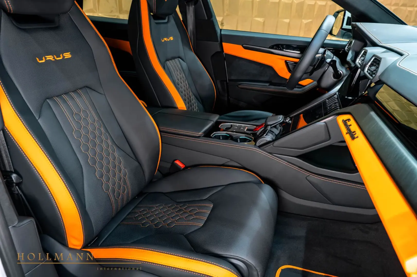Urus S+3D B&O SOUND+PANORAMIC+STYLE PACK+STOCK+