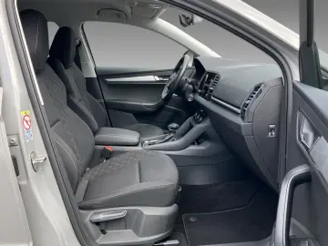 Karoq 2.0 TDI DSG Ambition LED/NAVI/ACC/SITZHZG.