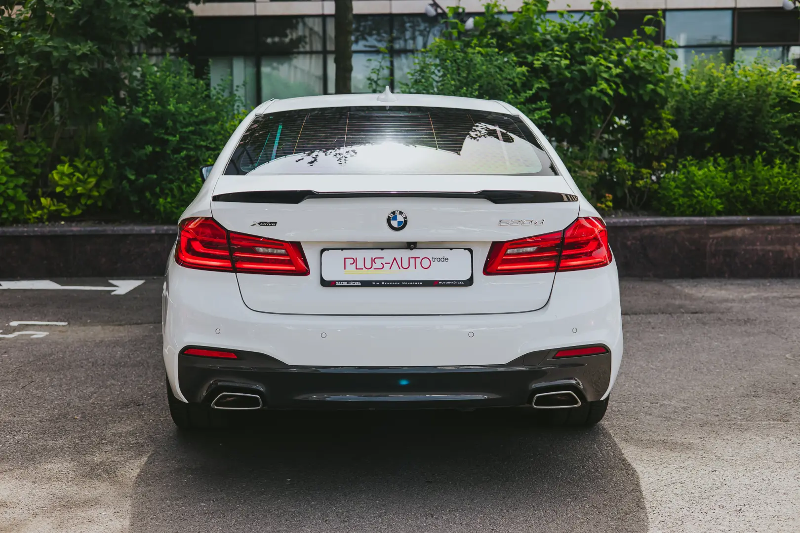 BMW Seria 530d xDrive - Pachet M