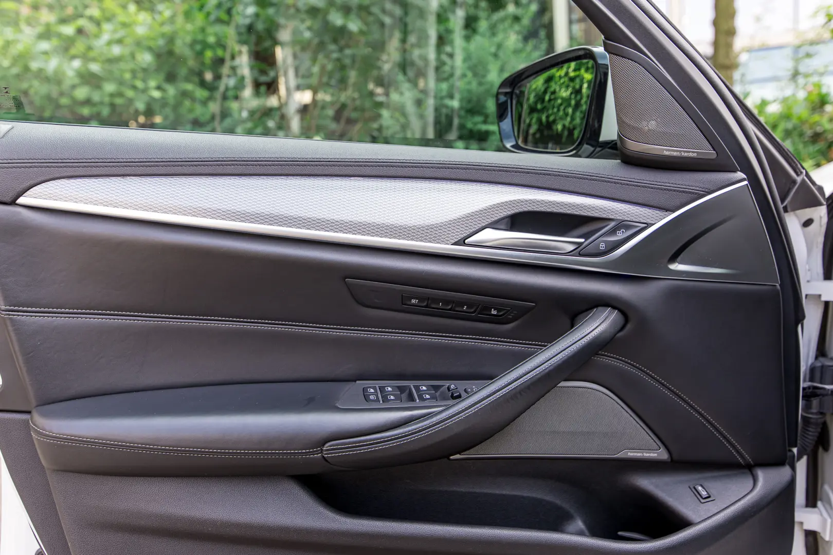 BMW Seria 530d xDrive - Pachet M