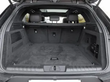 Range Rover Sport D300 SE