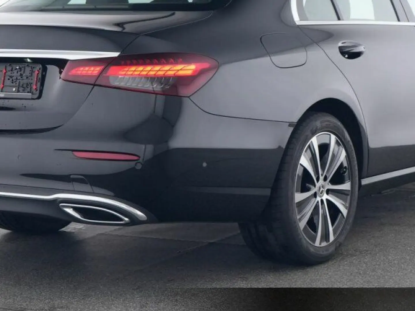 E 200 d Avantgarde Schiebedach 360° Cam Ambiente
