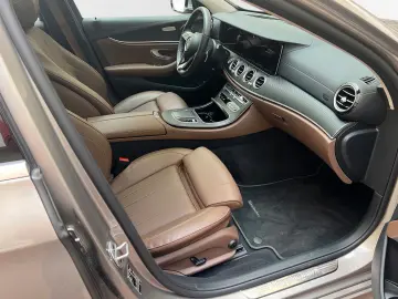 E 200 AMG line *Pano *360° *Headup *Keyless