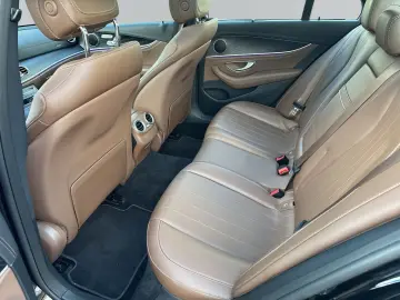 E 200 AMG Line *Pano *360° *Keyless *Headup