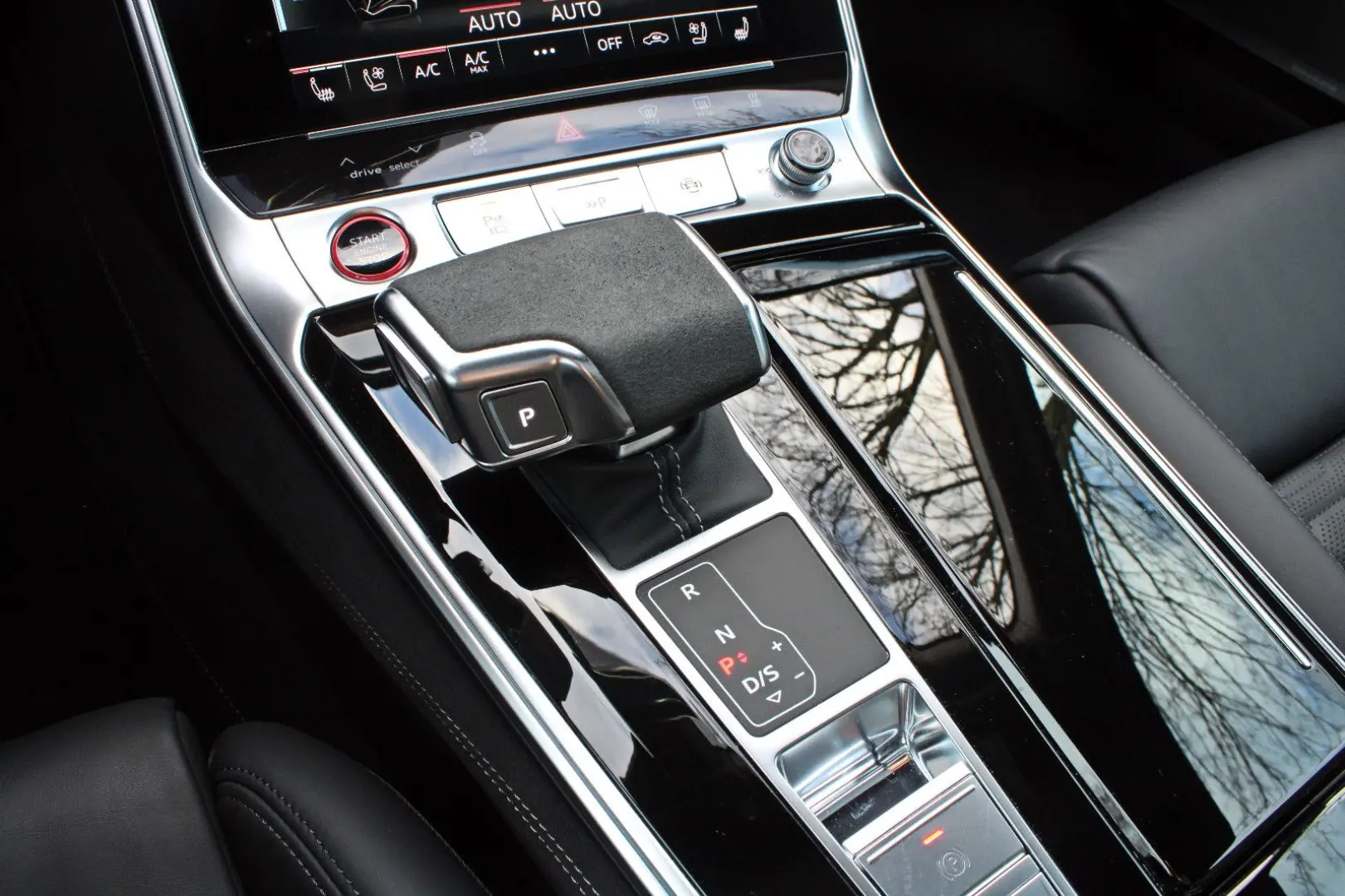 RS6 Avant DYNAMIK+HuD PANO B&O LASER STANDHZ 305