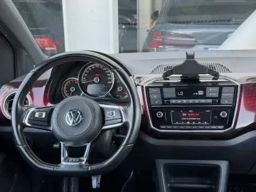 VW UP! GTI 150cp