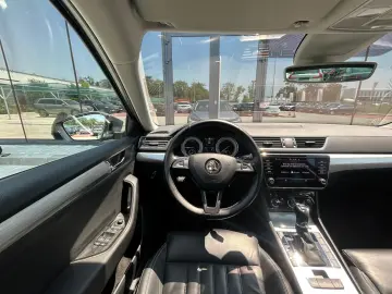 Skoda Superb 1.4 TSI PHEV Ambition