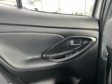 REPREZENTANTA TOYOTA AUTO CA NOU