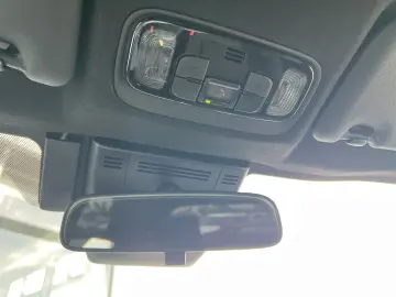 REPREZENTANTA TOYOTA AUTO CA NOU