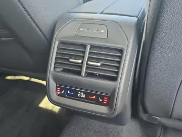 Superb 2.0 TSI 4x4 L&K LEDER  MATRIX SOUND 360° 