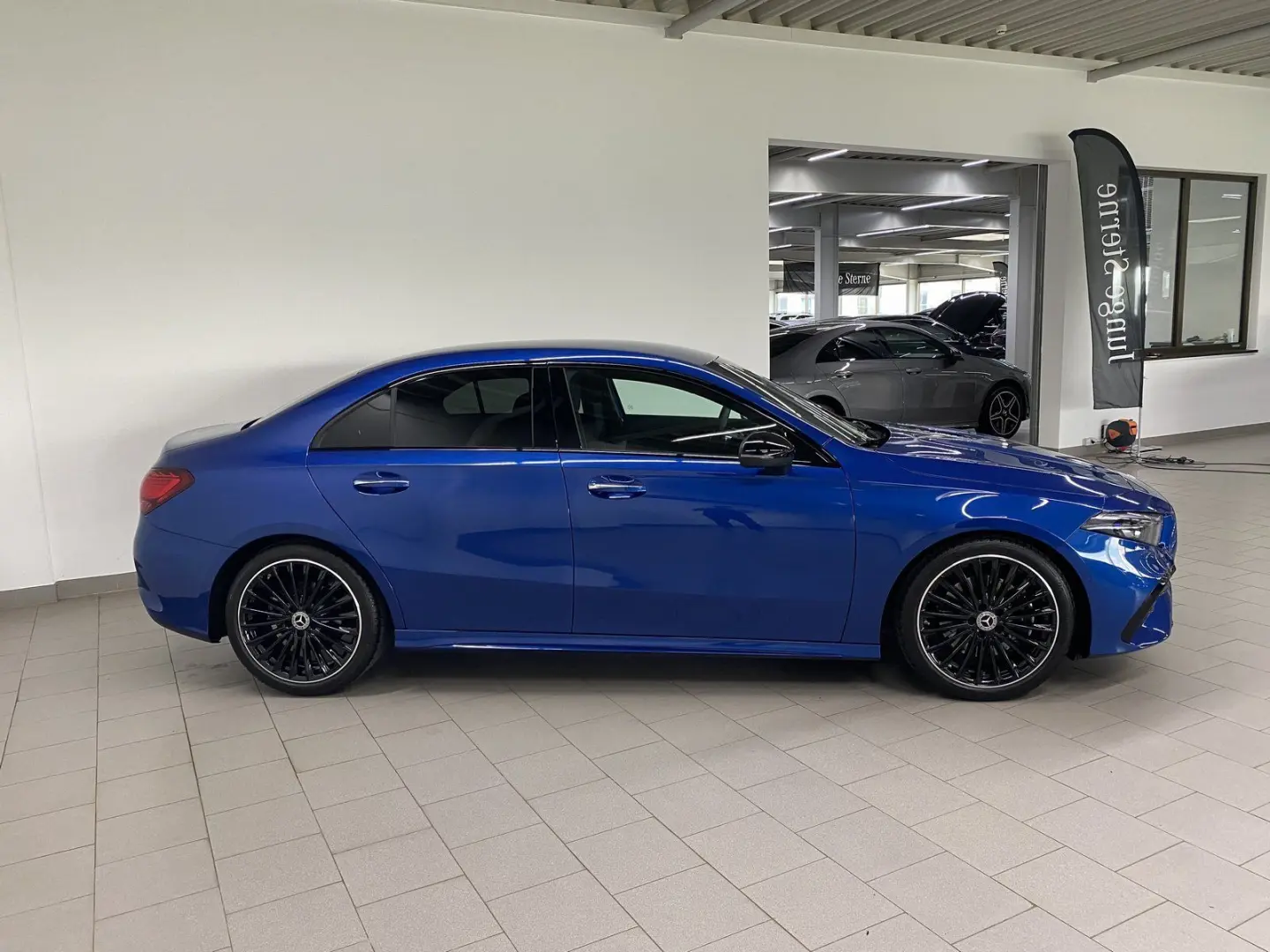 A 220 d AMG LIM DISTR+MULTI+BURMESTER+KEY+KAMERA