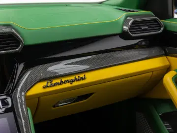 Lamborghini Urus - Widebody Novitec - Hollmann Interior