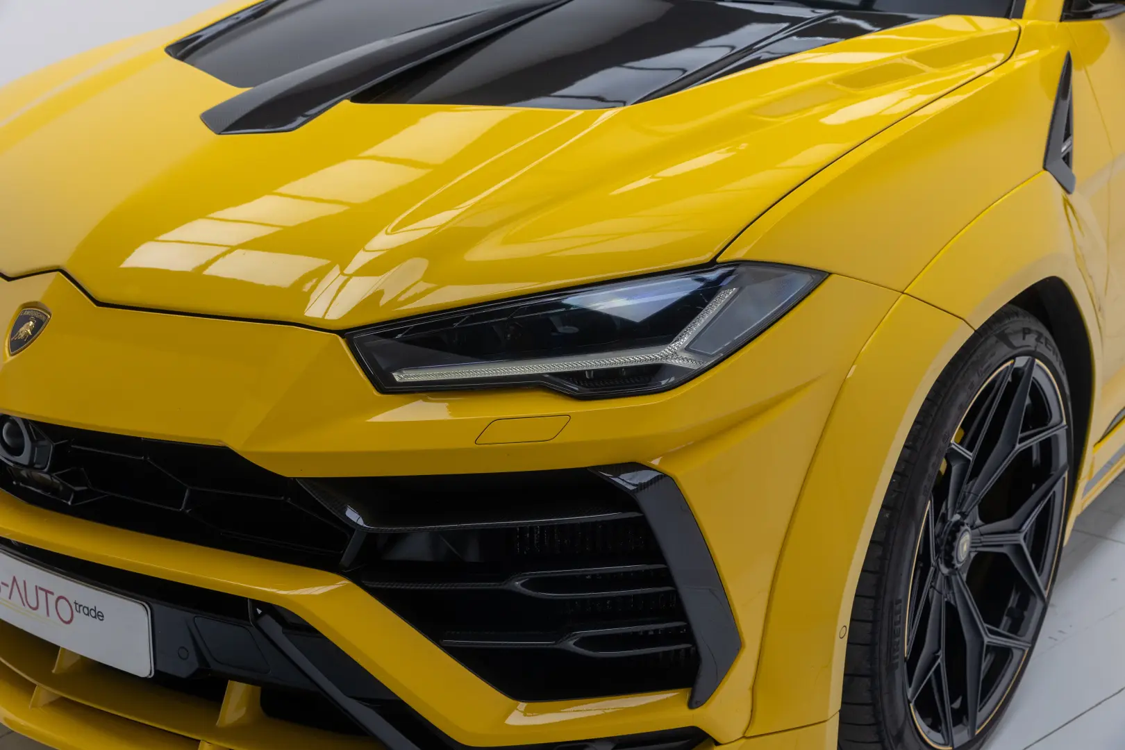 Lamborghini Urus - Widebody Novitec - Hollmann Interior
