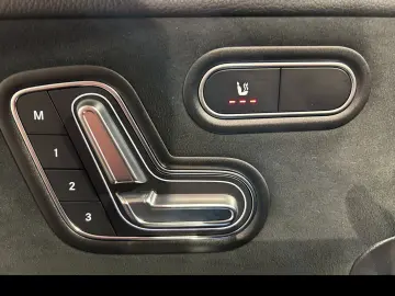 CLA 250 4M AMG Premium+ NIGHT+PANO+HUD+360°+DIST