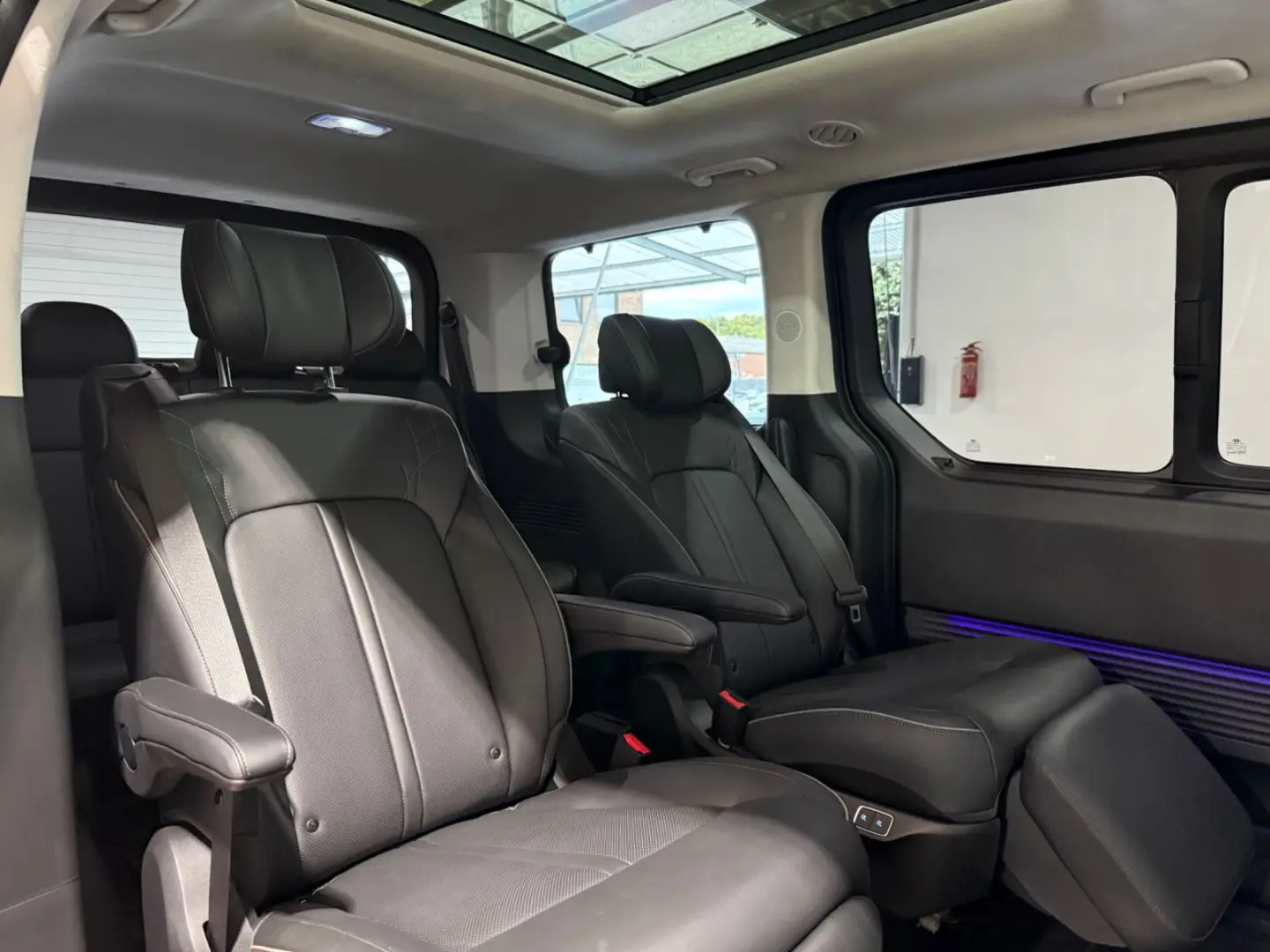 Staria Signature 2WD*360°*ACC*BOSE*S-HEFT*VOLL