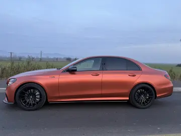 Mercedes-Benz E 43 AMG