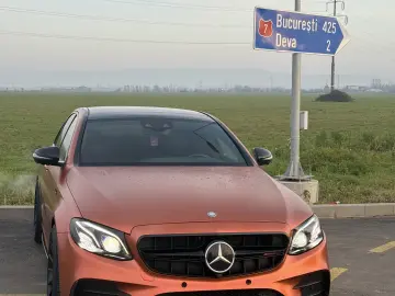 Mercedes-Benz E 43 AMG