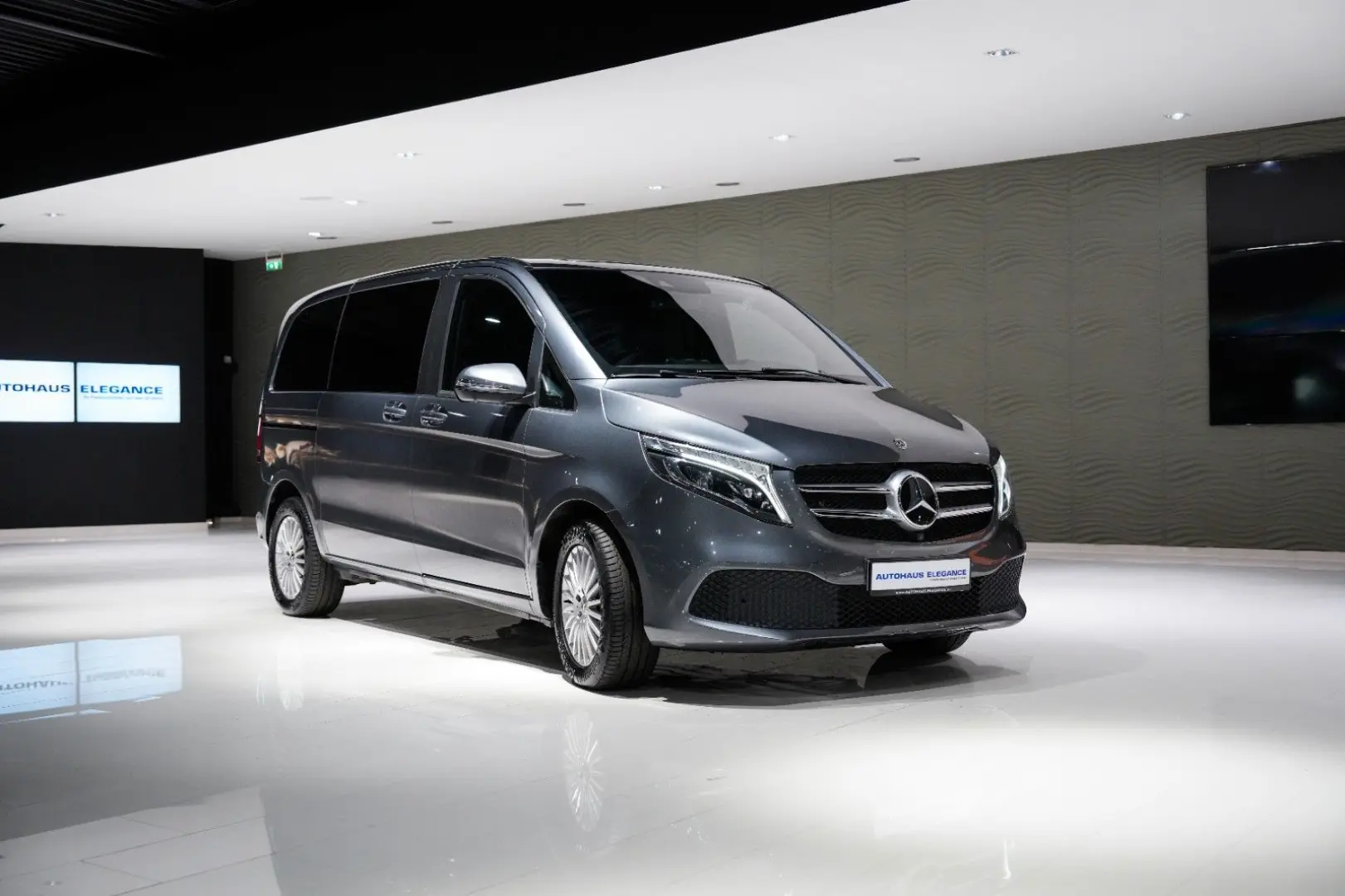 V 300d*SPORT-PAKET*LEDER*COMAND*LED*360°KAM*DAB*