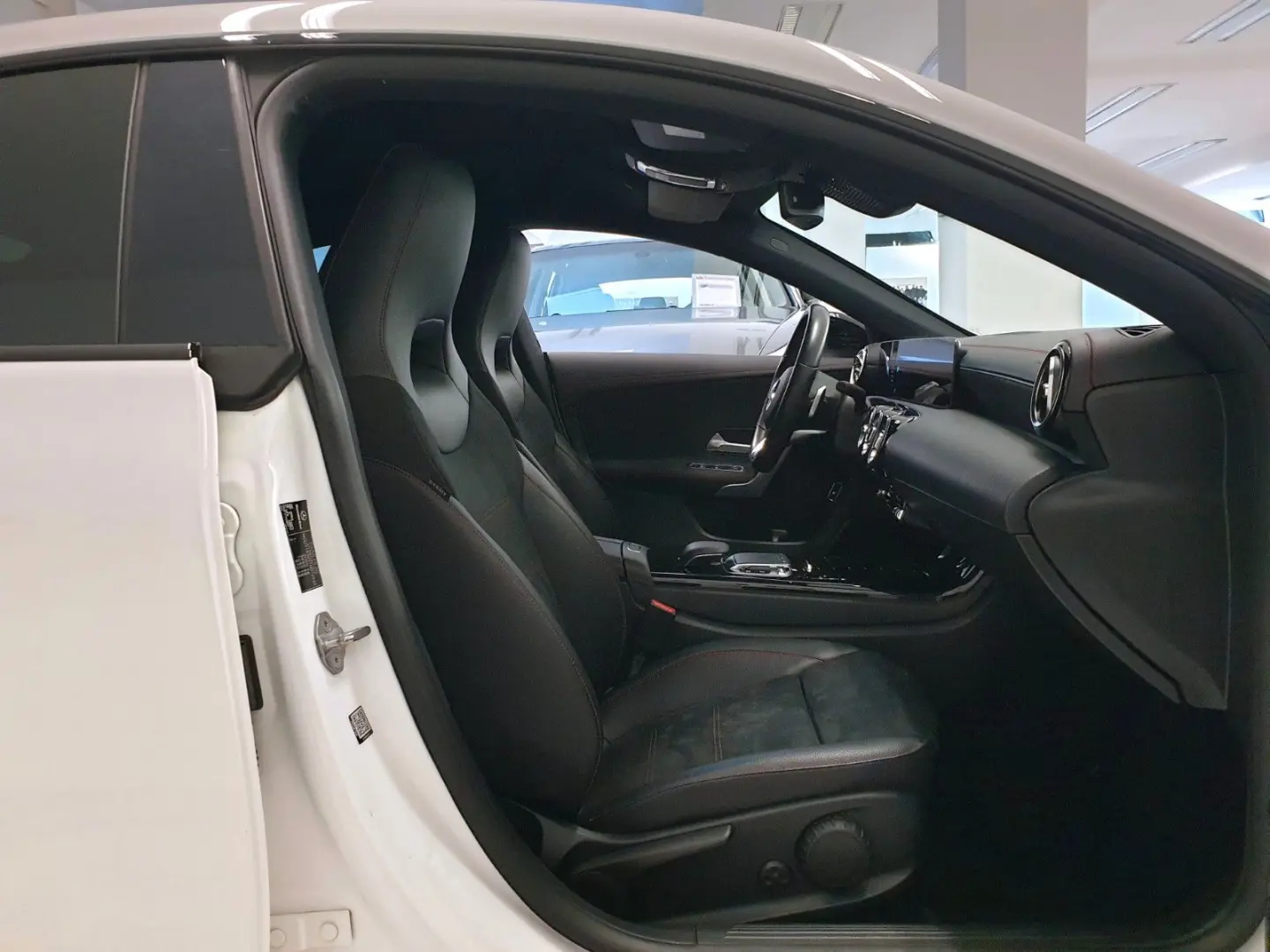 CLA 180 d AMG Line 1.Hand Scheckheft Garantie
