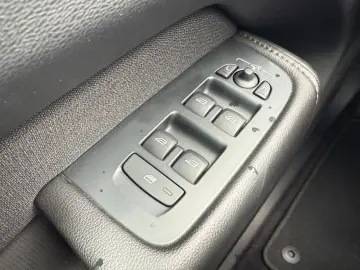 XC60 Momentum Pro AWD