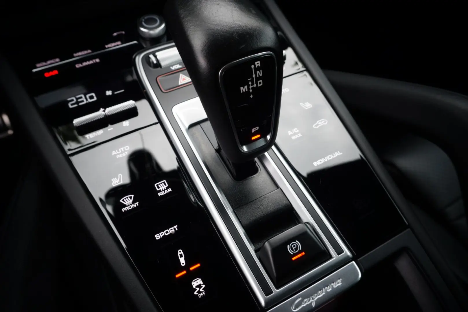 Cayenne GTS 1.HAND LED BOSE SAGA PASM SHZ DAB+