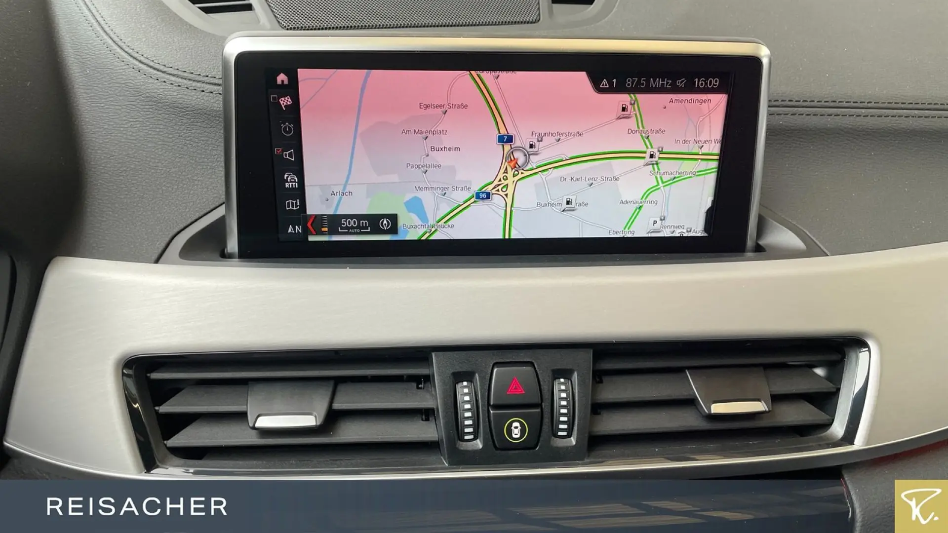 X1 xDrive20d A M-Sport,M-Sport,AHK,Autom