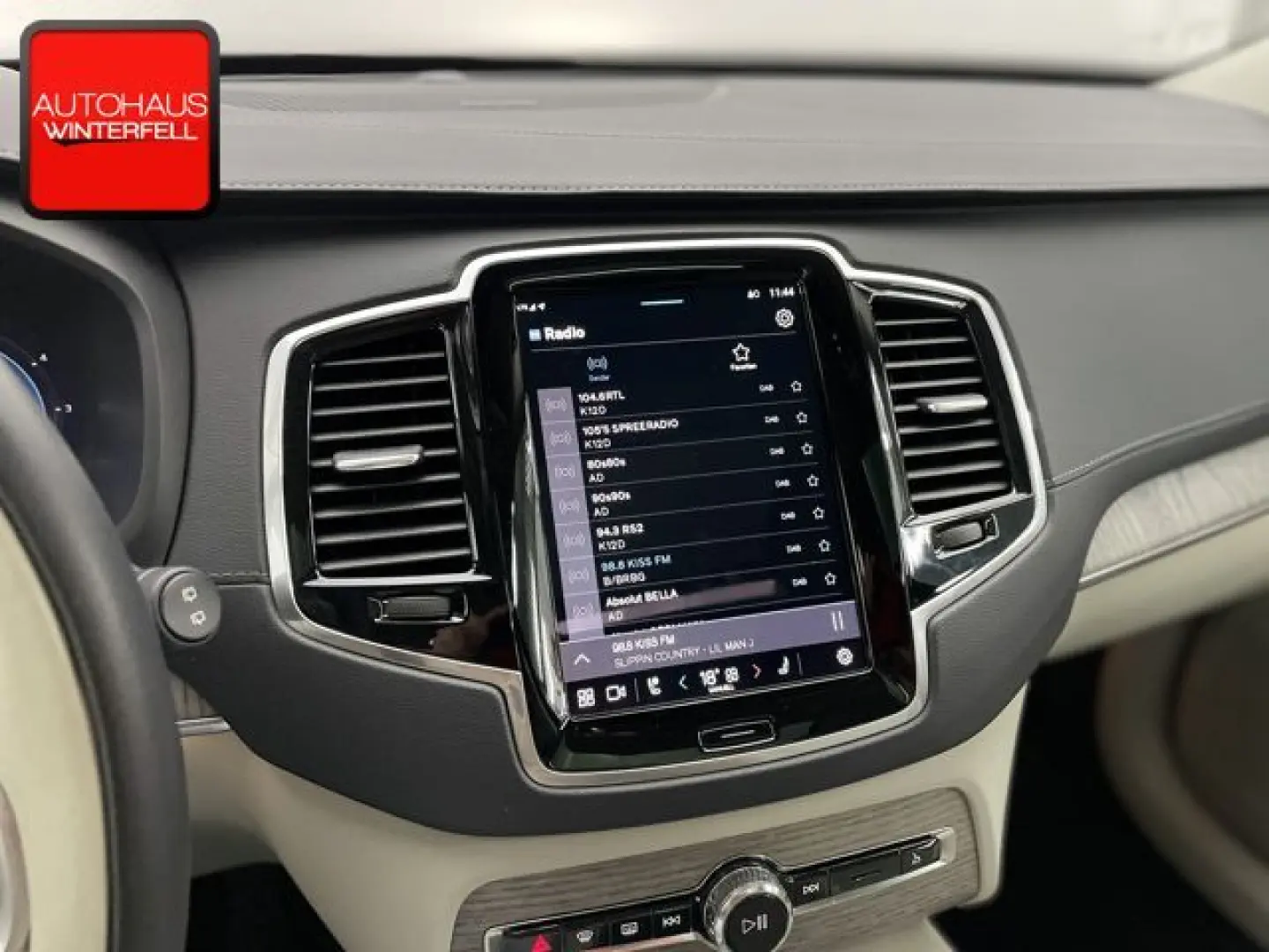 XC90 B5 D AWD Plus Bright 7SITZ+PANO+STANDHEIZUN