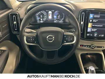 XC40 T4 Recharge Plus Bright BLIS STDHz 360v SHZ